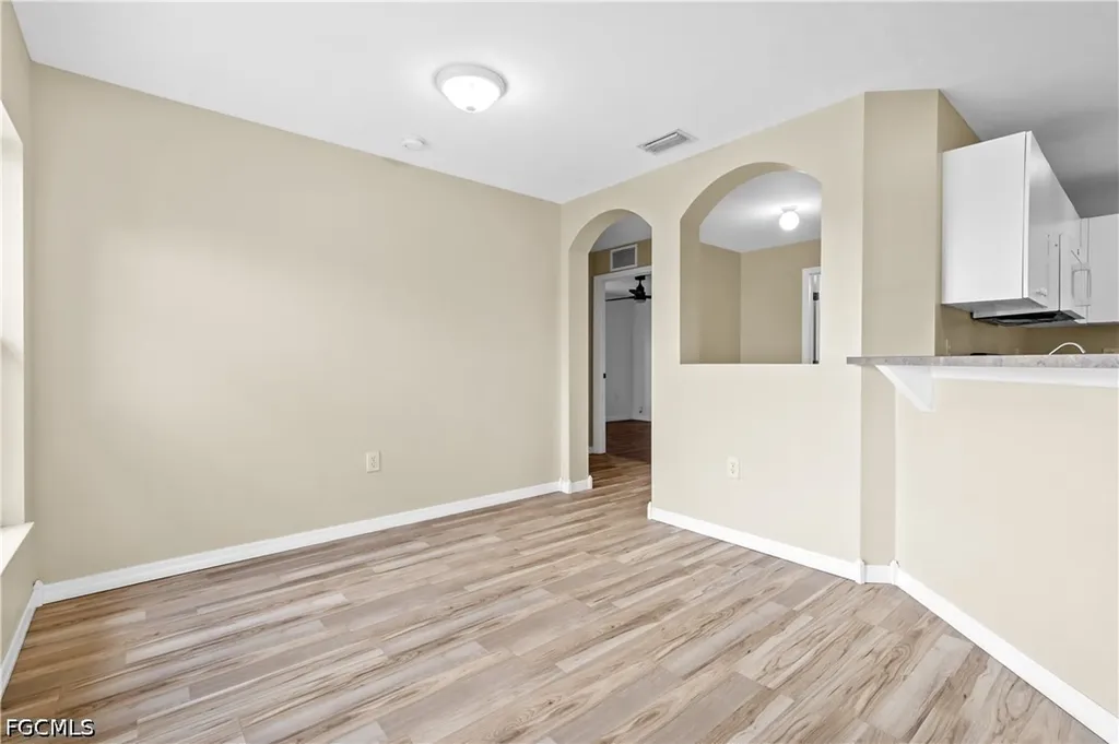 1124 Diplomat Parkway W Cape Coral FL 33993