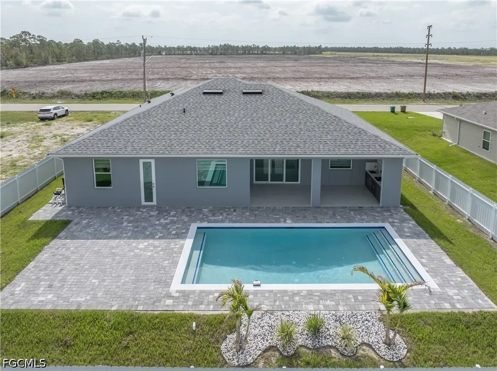3114 Chiquita Boulevard N Cape Coral FL 33993