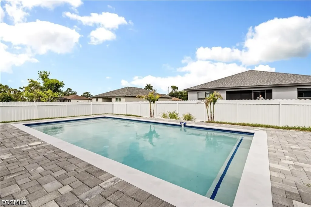 3114 Chiquita Boulevard N Cape Coral FL 33993