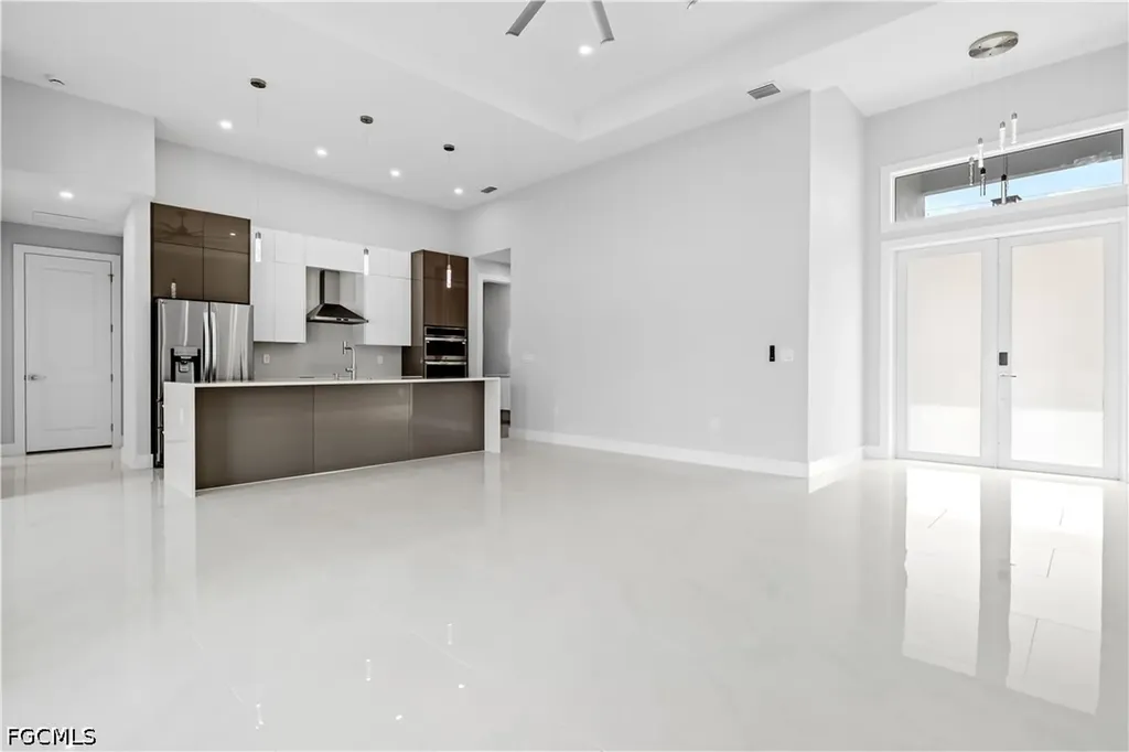 3114 Chiquita Boulevard N Cape Coral FL 33993