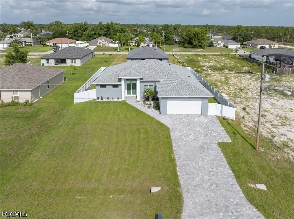 3114 Chiquita Boulevard N Cape Coral FL 33993