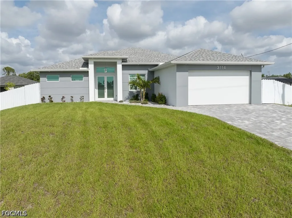 3114 Chiquita Boulevard N Cape Coral FL 33993