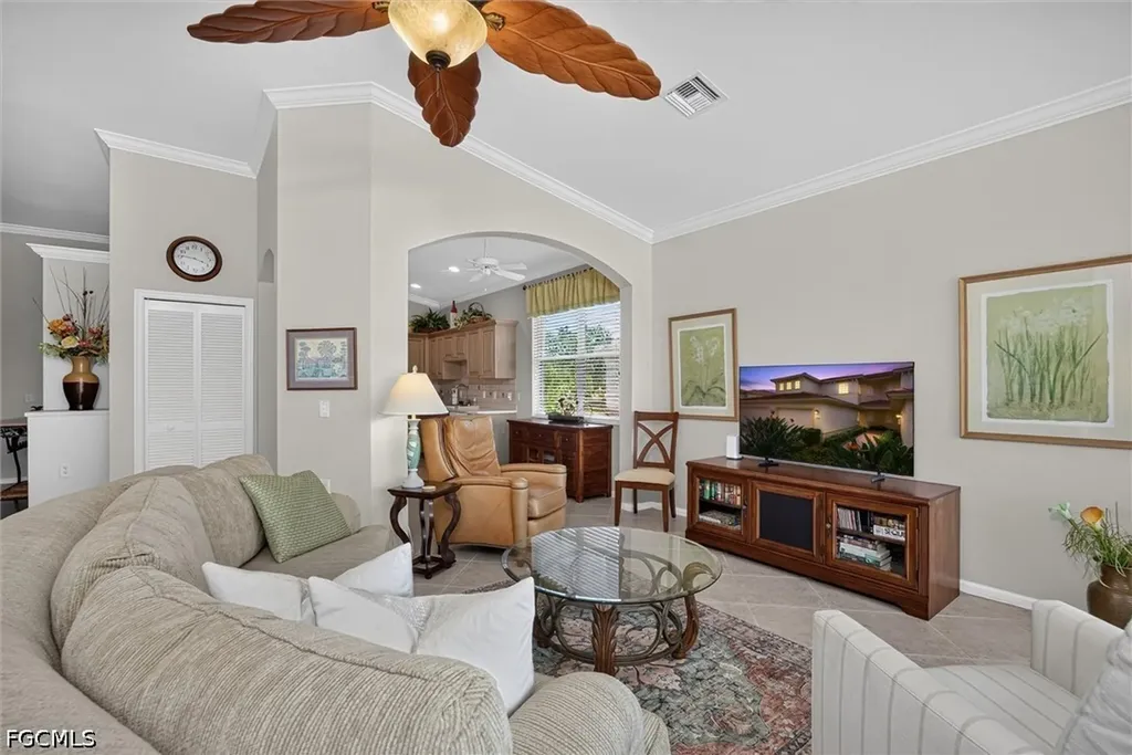 3050 Meandering Way Fort Myers FL 33905