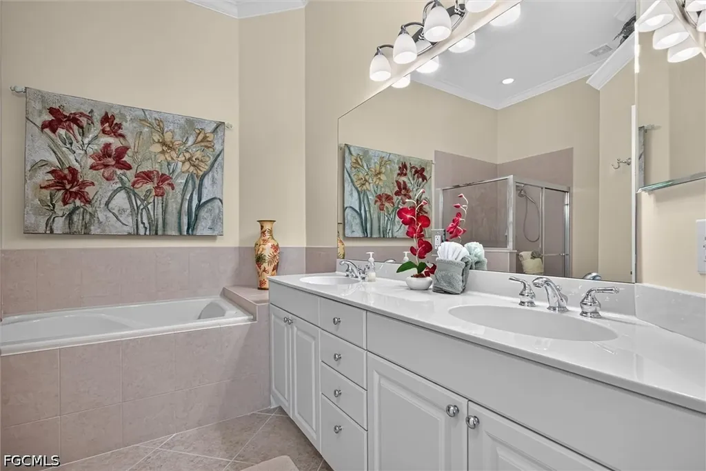 3050 Meandering Way Fort Myers FL 33905