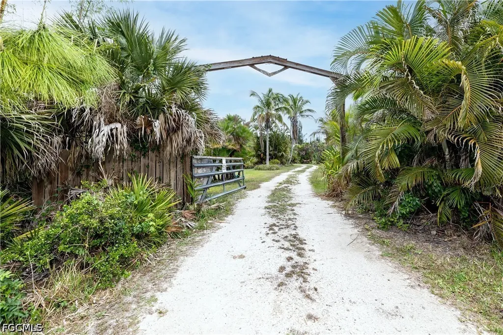 4236/4210 Berkshire Road St. James City FL 33956
