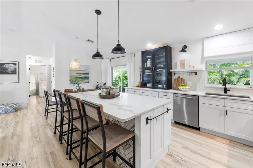 1658 Passaic Avenue Fort Myers FL 33901