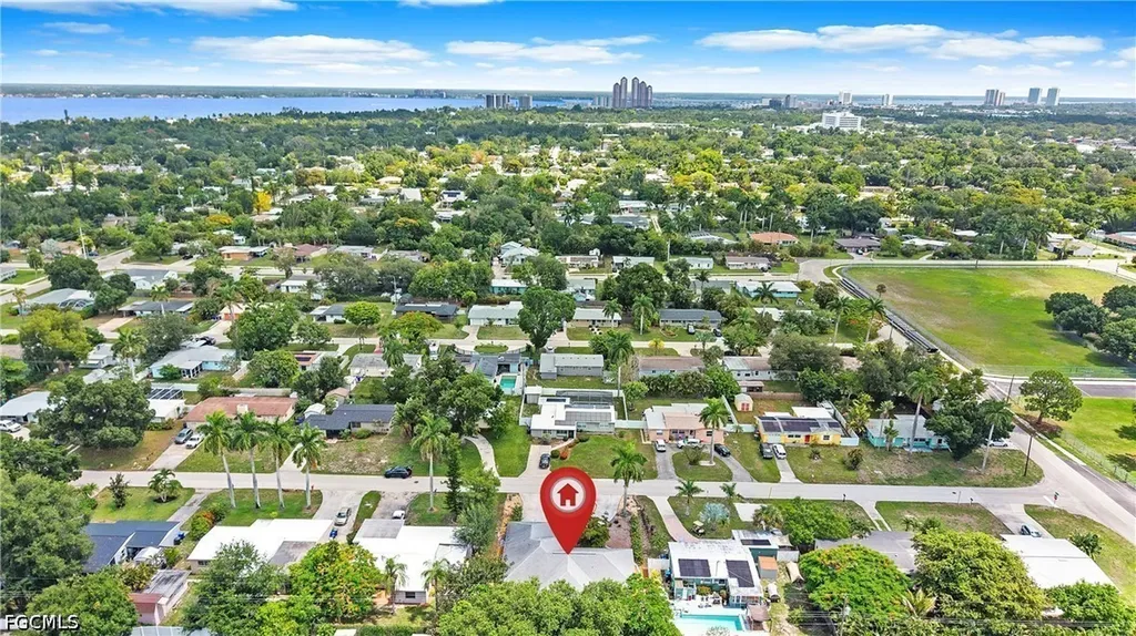 1658 Passaic Avenue Fort Myers FL 33901