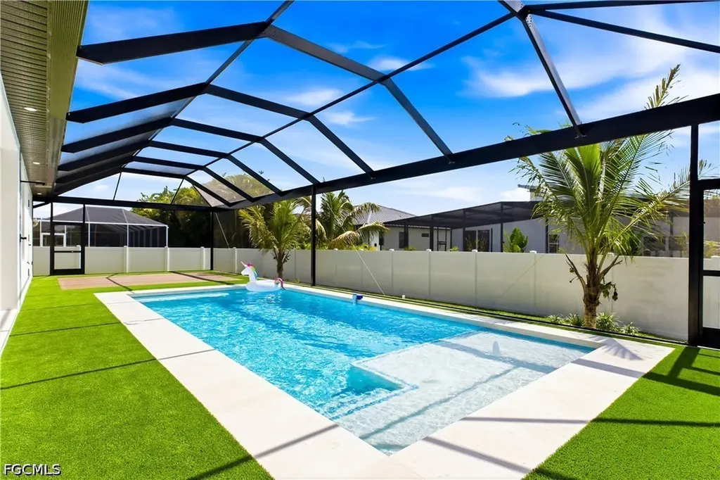 4627 SW 17th Avenue Cape Coral FL 33914