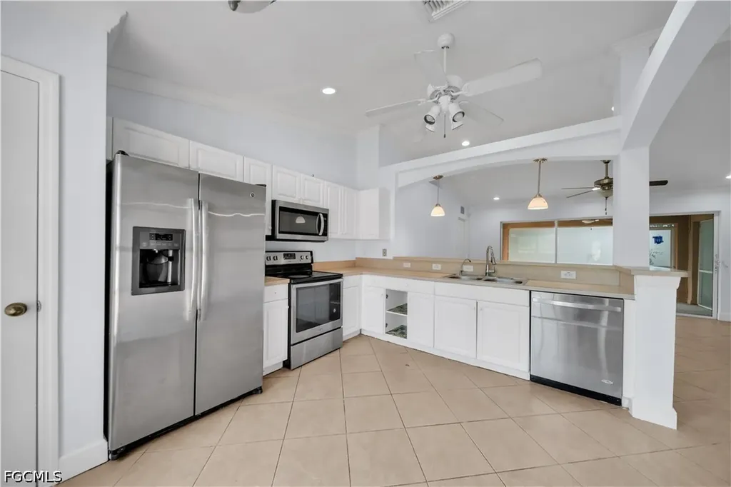 2707 42nd Street W Lehigh Acres FL 33971