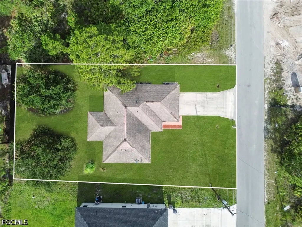 2707 42nd Street W Lehigh Acres FL 33971