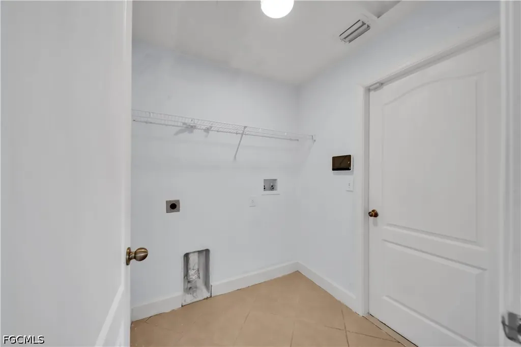 2707 42nd Street W Lehigh Acres FL 33971