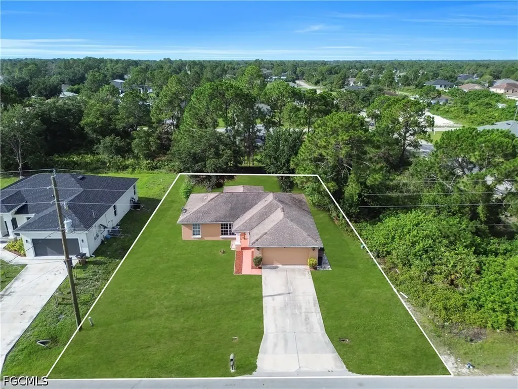 2707 42nd Street W Lehigh Acres FL 33971
