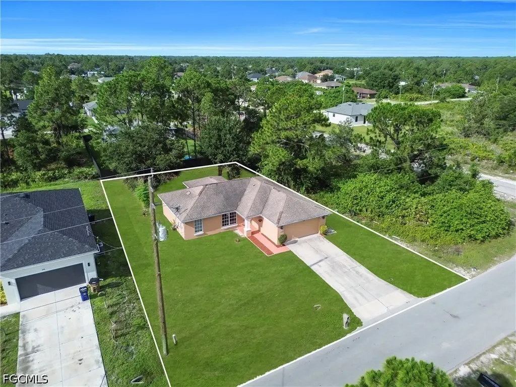 2707 42nd Street W Lehigh Acres FL 33971