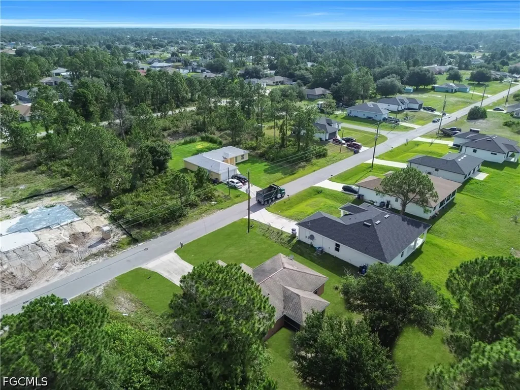 2707 42nd Street W Lehigh Acres FL 33971
