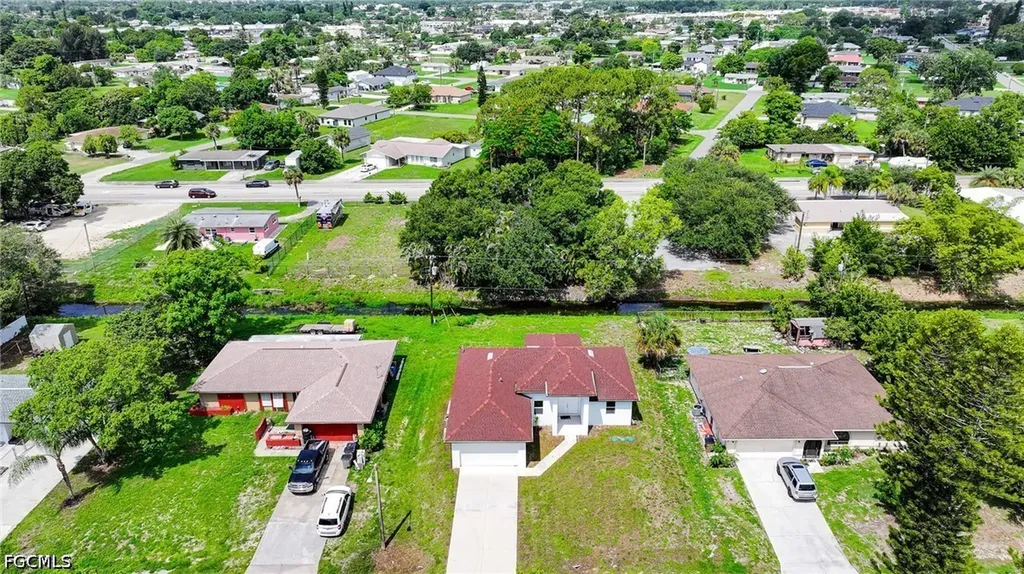 127 Connecticut Road Lehigh Acres FL 33936