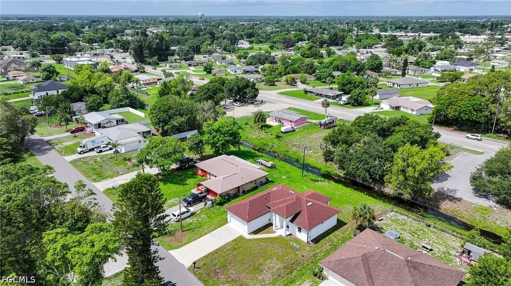127 Connecticut Road Lehigh Acres FL 33936
