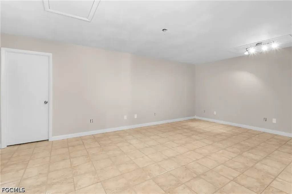 9749 Maplecrest Circle Lehigh Acres FL 33936