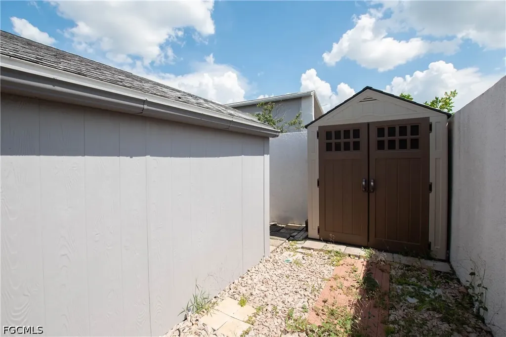 9749 Maplecrest Circle Lehigh Acres FL 33936
