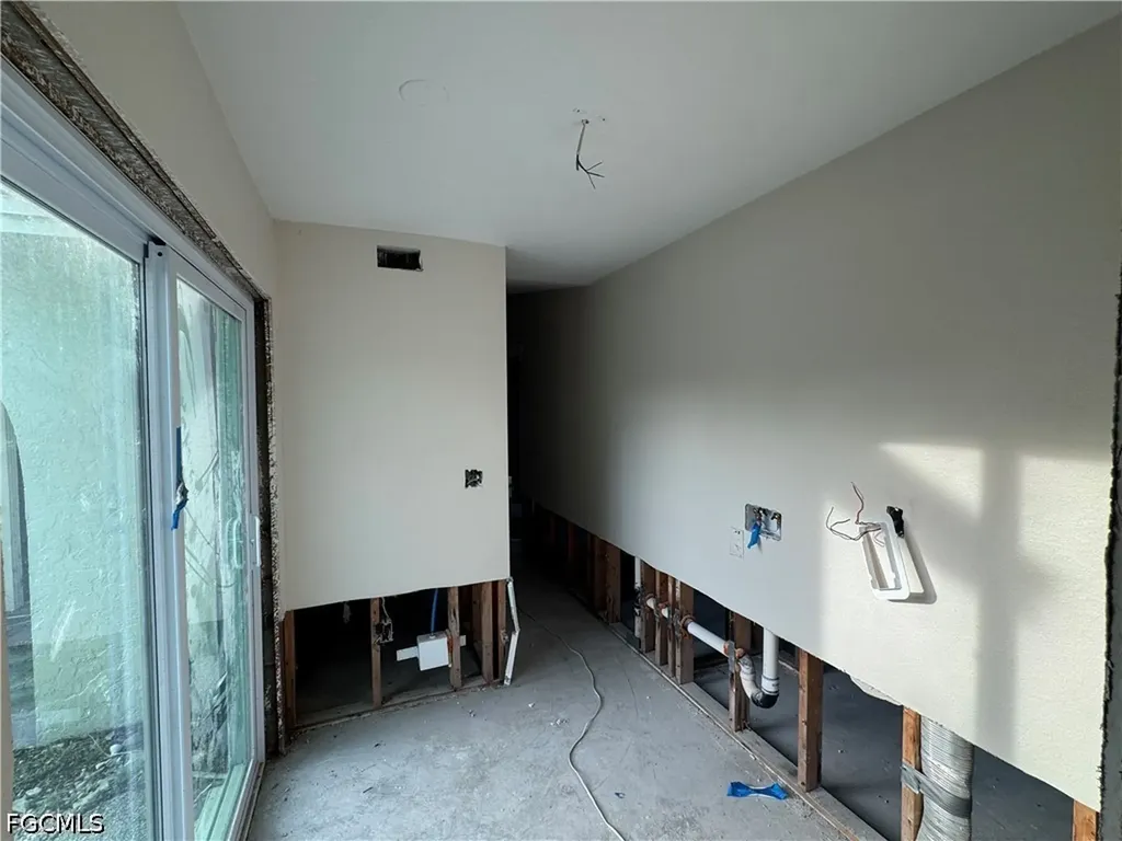 1683 Atlanta Plaza Drive Sanibel FL 33957