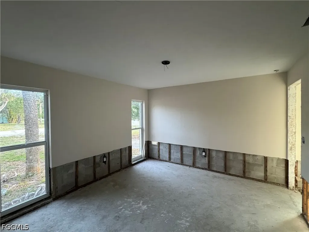 1683 Atlanta Plaza Drive Sanibel FL 33957