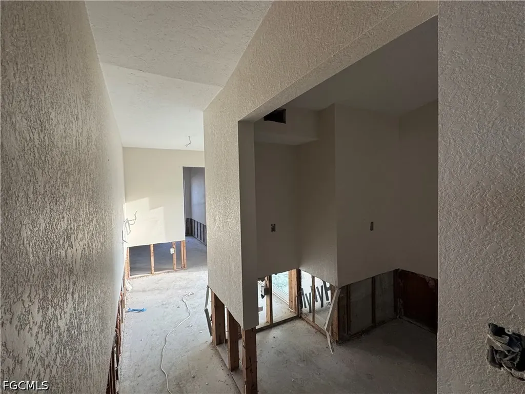 1683 Atlanta Plaza Drive Sanibel FL 33957
