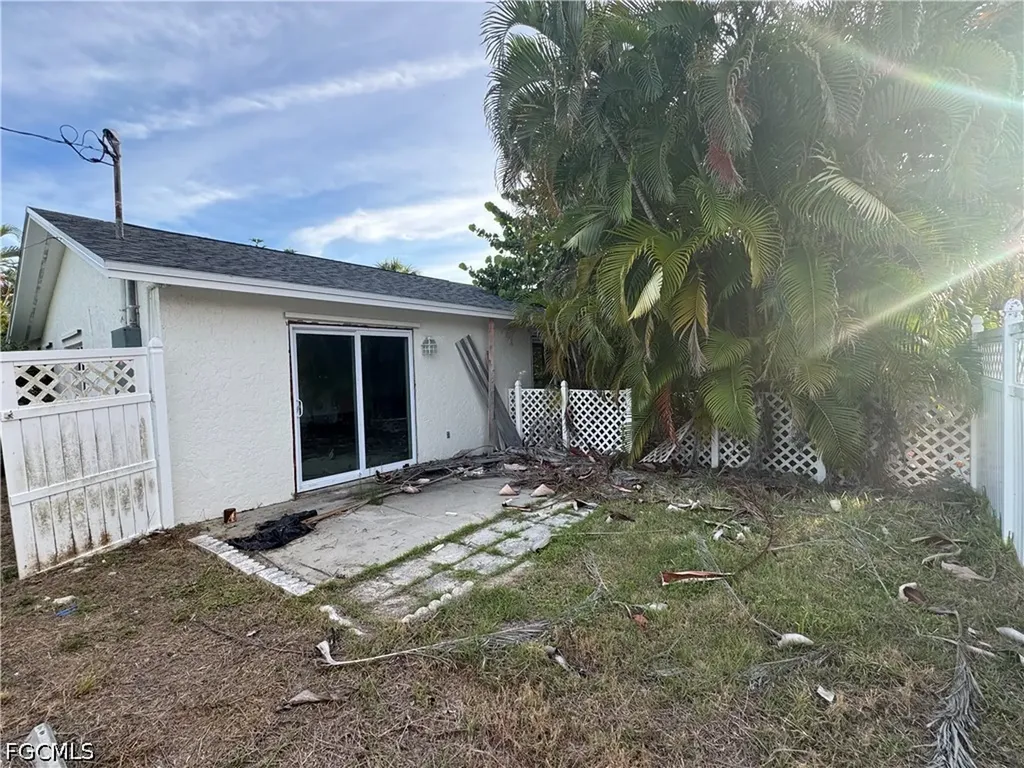 1683 Atlanta Plaza Drive Sanibel FL 33957