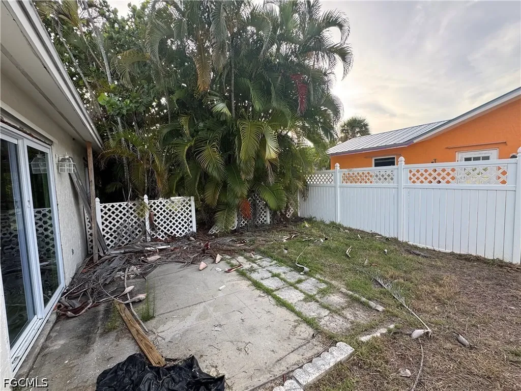 1683 Atlanta Plaza Drive Sanibel FL 33957