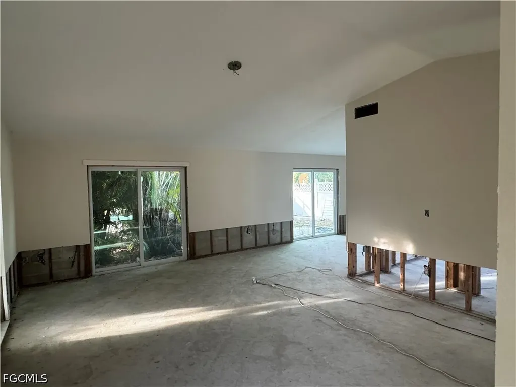 1683 Atlanta Plaza Drive Sanibel FL 33957