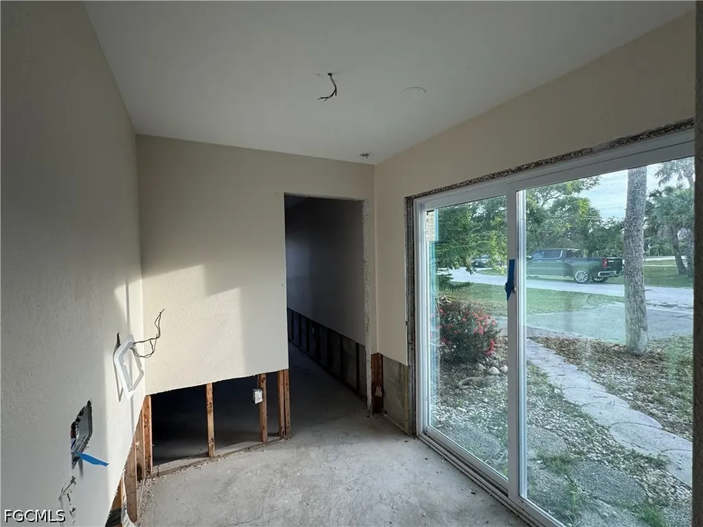 1683 Atlanta Plaza Drive Sanibel FL 33957
