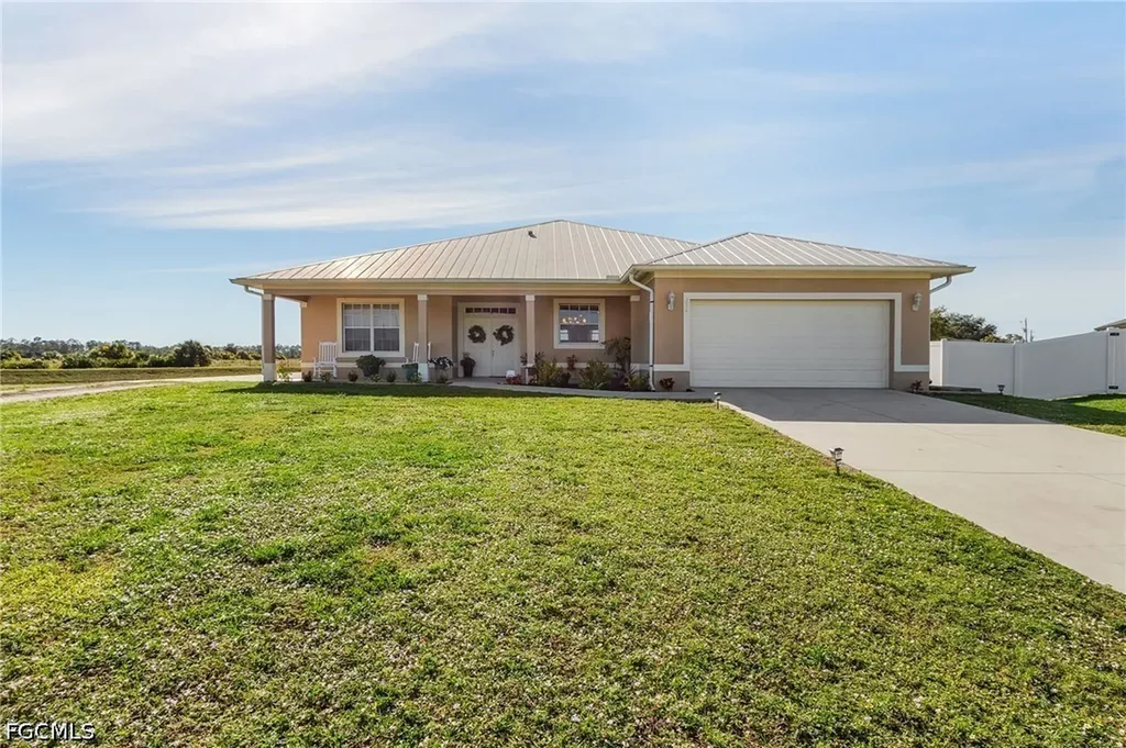 236 Loadstar Street Fort Myers FL 33913