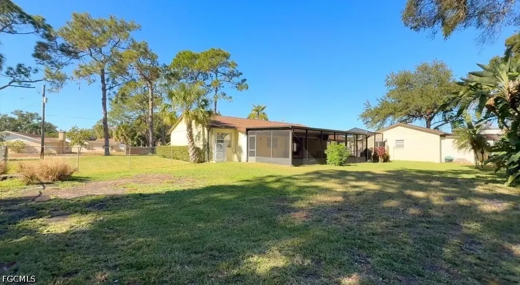 8319 Terracewood Circle Tampa FL 33615