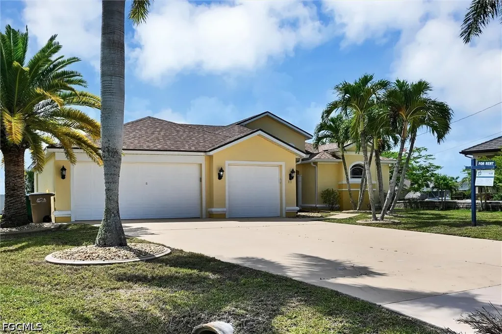 311 SW 32nd Place Cape Coral FL 33991
