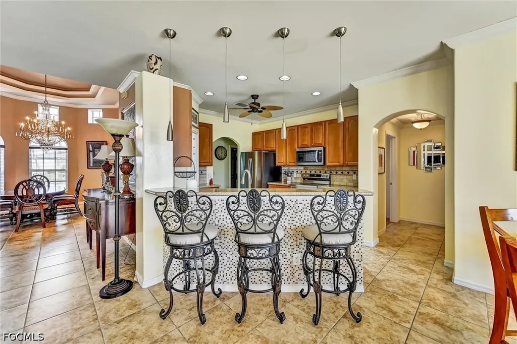 311 SW 32nd Place Cape Coral FL 33991