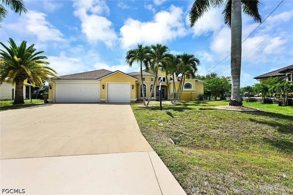 311 SW 32nd Place Cape Coral FL 33991