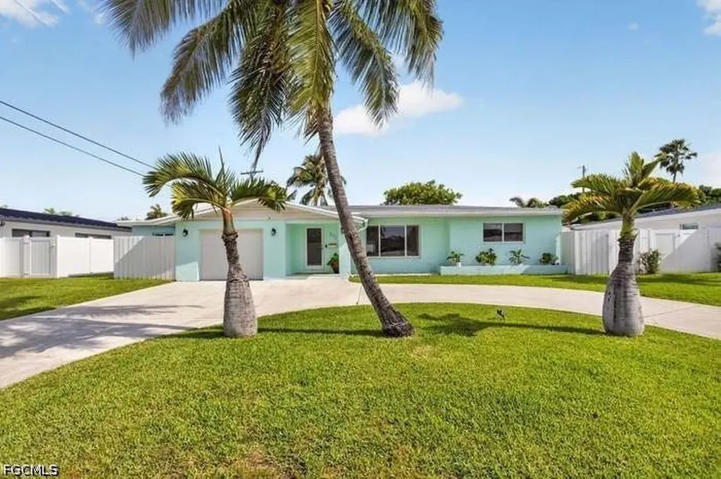 571 SE 14th Pompano Beach FL 33060