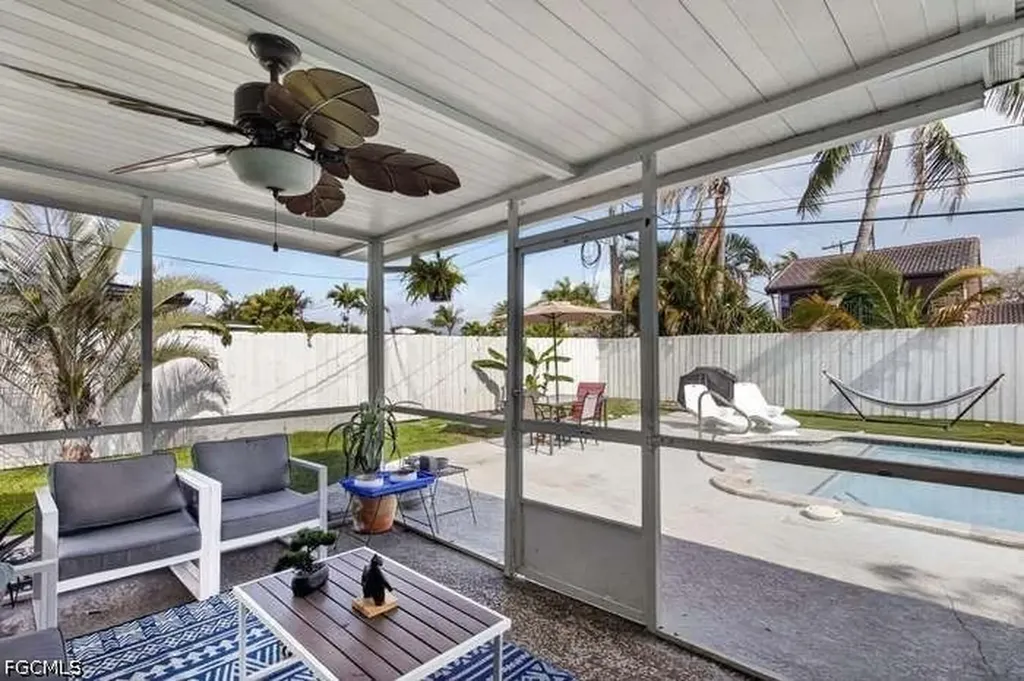 571 SE 14th Pompano Beach FL 33060