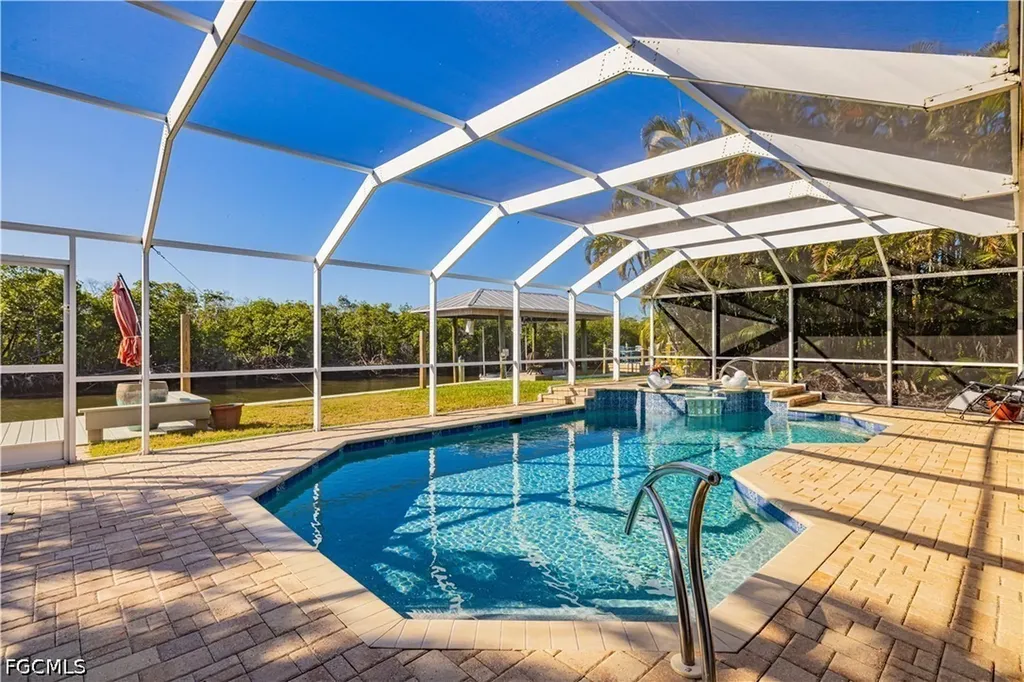 2579 Eighth Avenue St. James City FL 33956