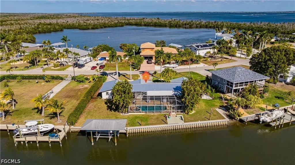 2579 Eighth Avenue St. James City FL 33956