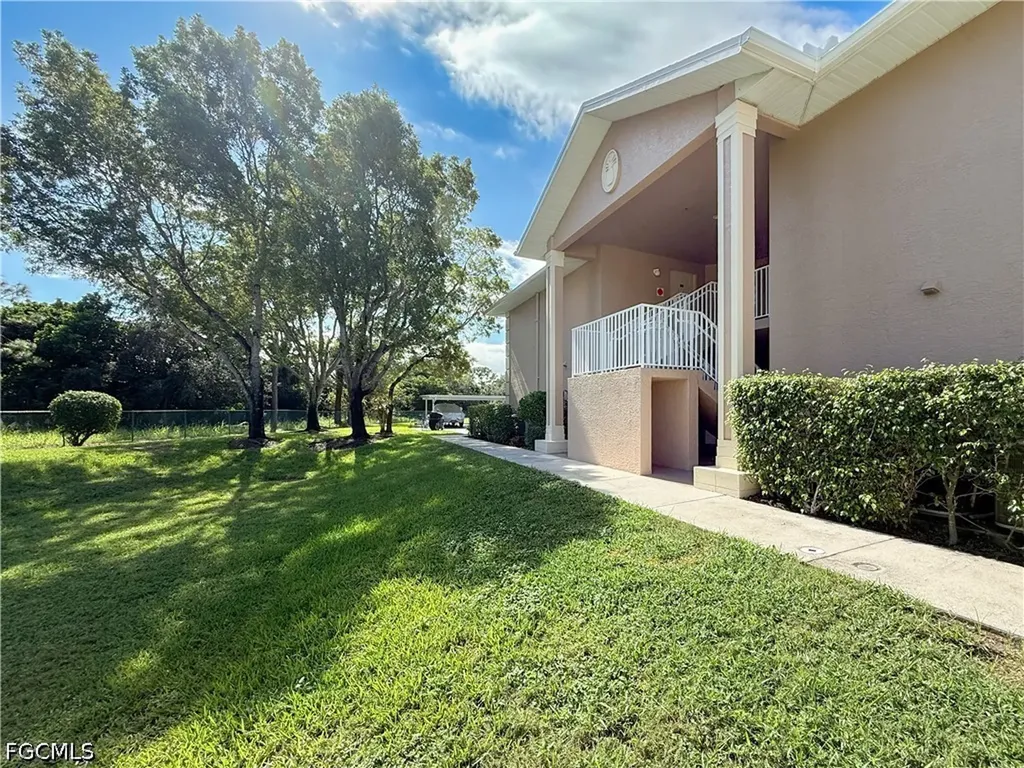 27079 Matheson Avenue Bonita Springs FL 34135