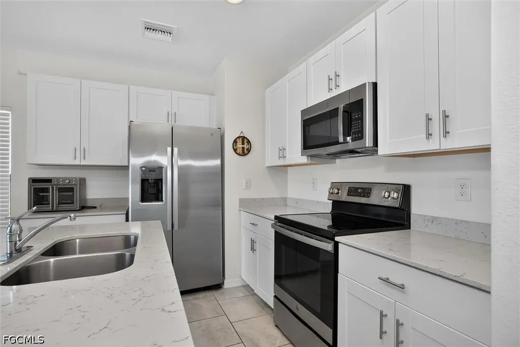 14039 Oviedo Place Fort Myers FL 33905