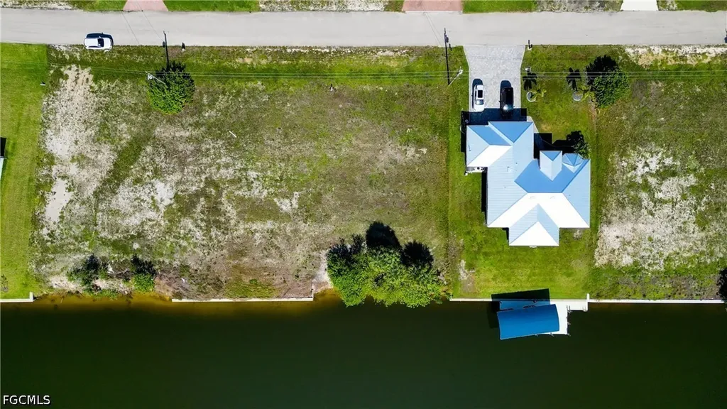 1015 NW 33rd Avenue Cape Coral FL 33993