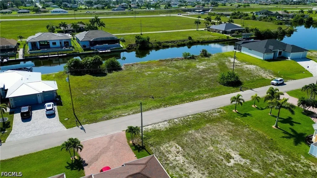 1015 NW 33rd Avenue Cape Coral FL 33993