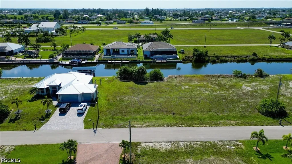 1015 NW 33rd Avenue Cape Coral FL 33993