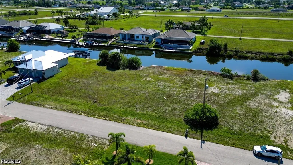 1015 NW 33rd Avenue Cape Coral FL 33993