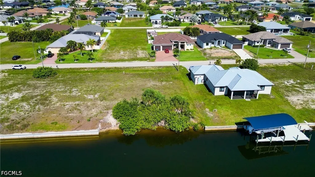 1015 NW 33rd Avenue Cape Coral FL 33993