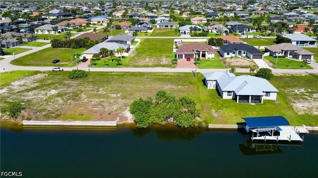 1015 NW 33rd Avenue Cape Coral FL 33993