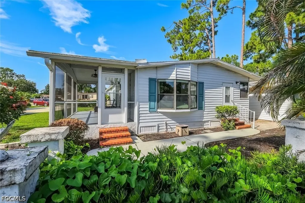 19682 Eagle Trace Court North Fort Myers FL 33903