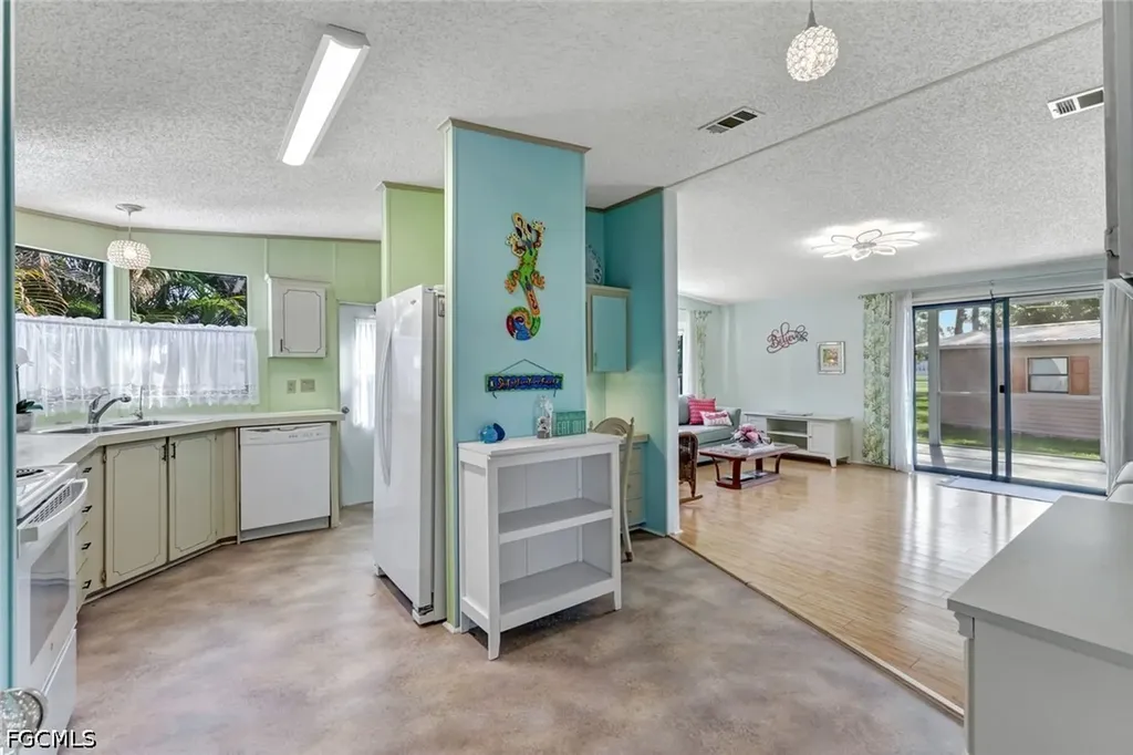19682 Eagle Trace Court North Fort Myers FL 33903