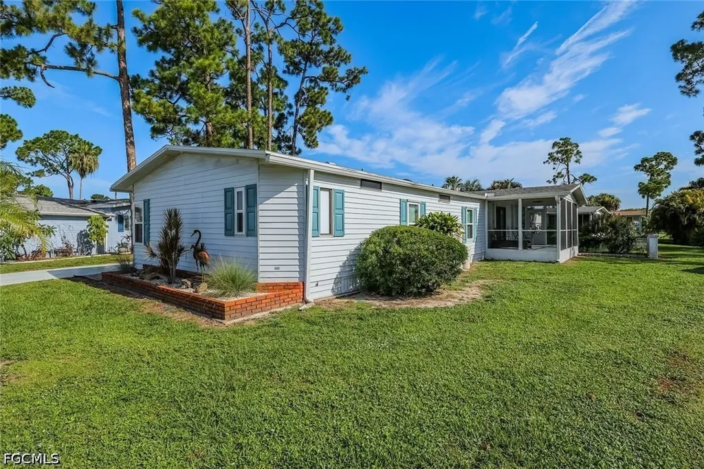 19682 Eagle Trace Court North Fort Myers FL 33903