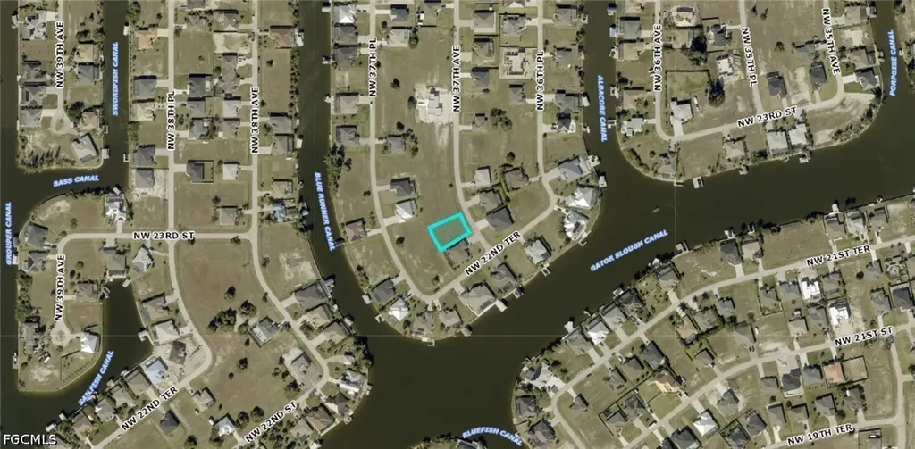 2204 NW 37th Avenue Cape Coral FL 33993